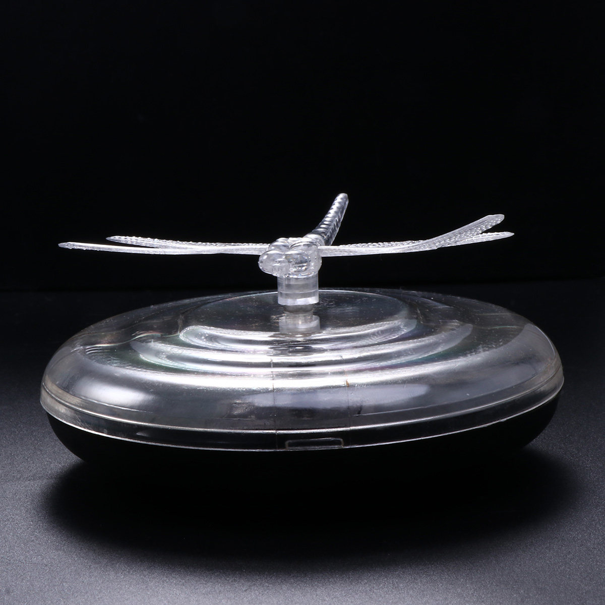 Outdoor Power Outlet Solar - Solar Powered Floating Lamp Dragonfly Design